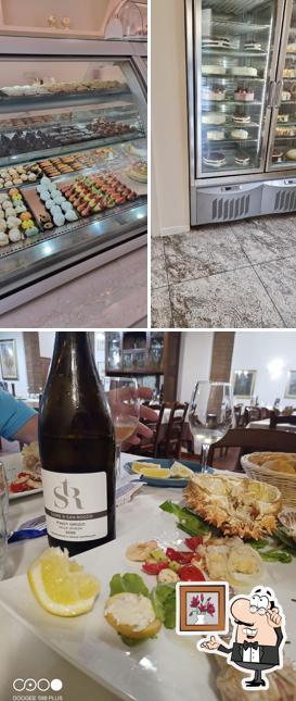 Pasticceria San Rocco si caratterizza per la interni e cibo