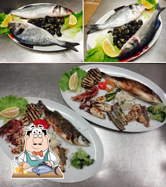 Pizzeria Mammamia serve un menu per gli amanti dei piatti di mare