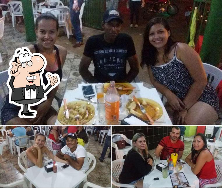 Veja imagens do interior do Espetinho Do Gaúcho