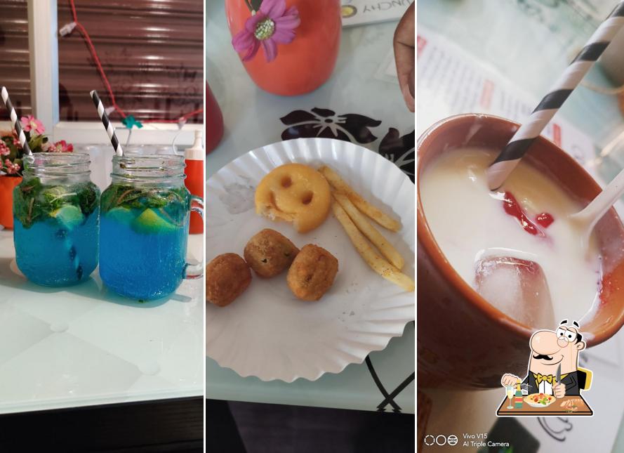 Food at Crunchy Flavors