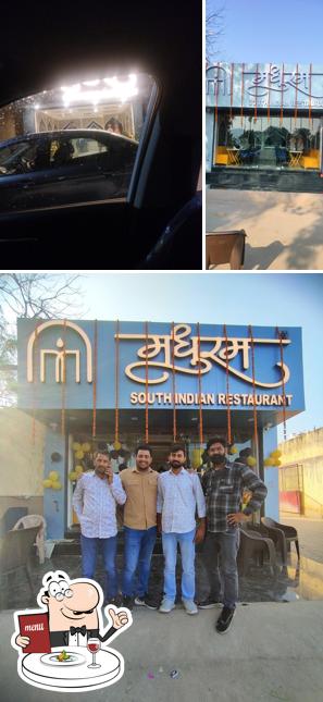 Food at Madhuram south indian restaurant jal Mahal Jaipur