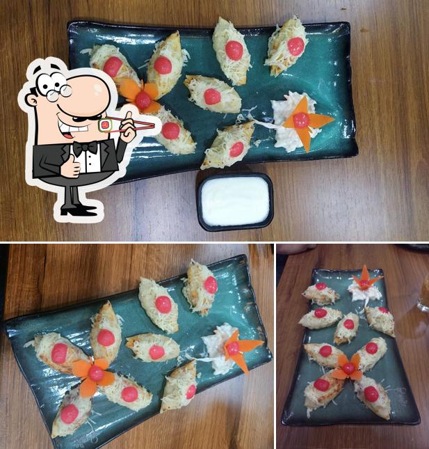 Pick various sushi options