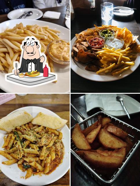 At Cafe Delhi Heights you can get fries