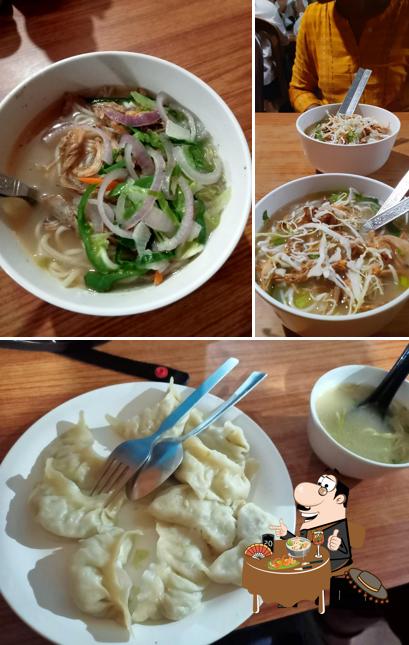 Pho at তিব্বতীয় ৰেস্টুৰা