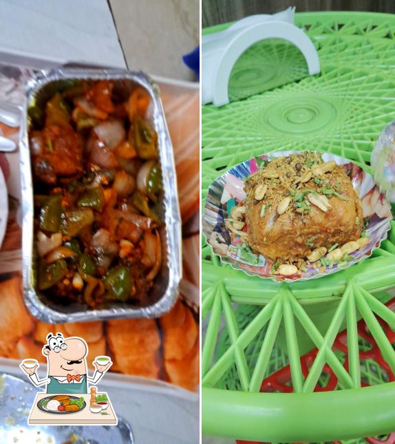 Food at SRS Mumbai vada pav