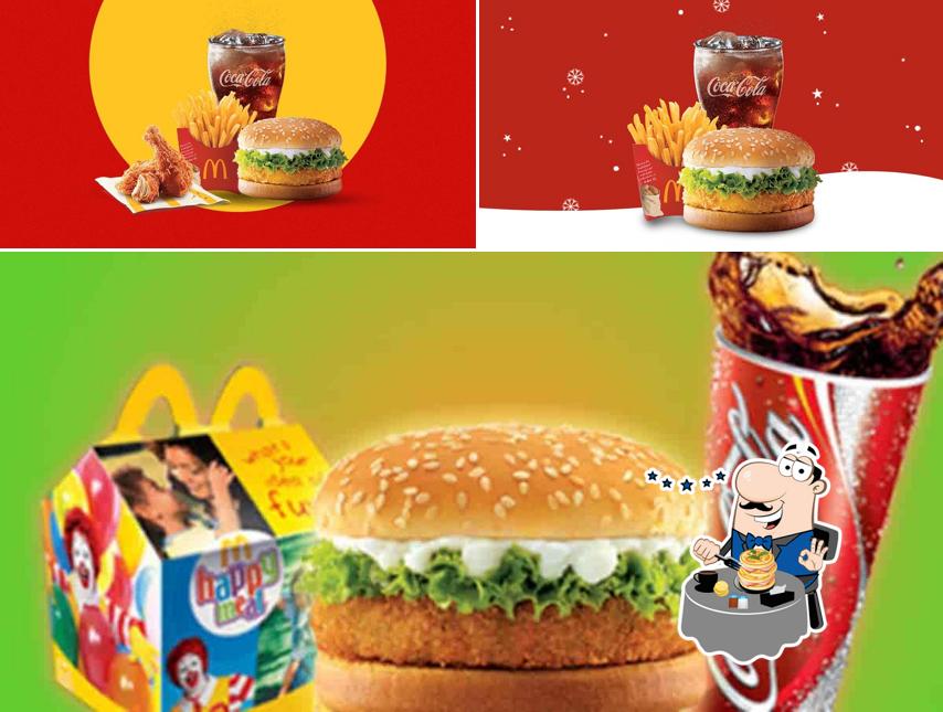 Food at McDonald's, McDelivery