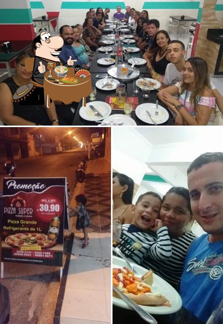 Platos en Pizza Super