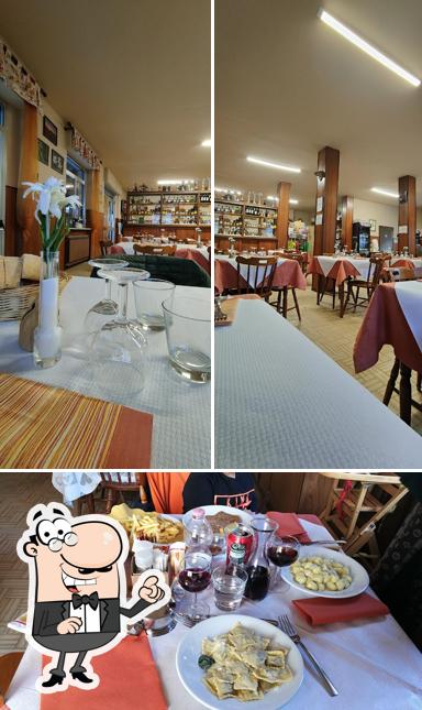 Dai un'occhiata agli interni di Bar Trattoria Caccia Reale