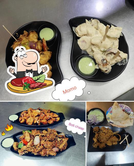 Order meat dishes at JGF JUGNU GRILL FLAME