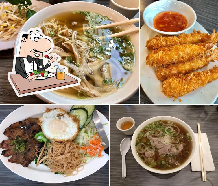 Pho Hoan Pasteur (Fort Sask)