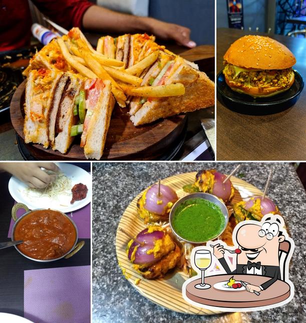 Food at Le Arabian BBQ Nation