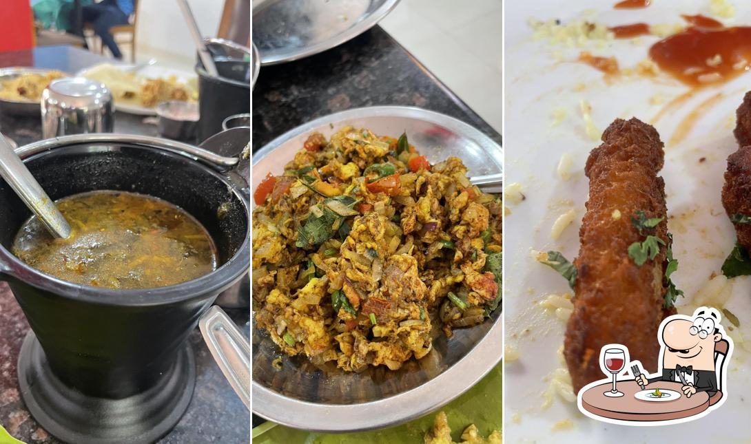 Food at Aziziyah Family Restaurant