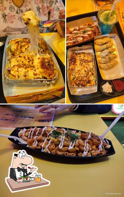 Food at Momo Chitte - Bally
