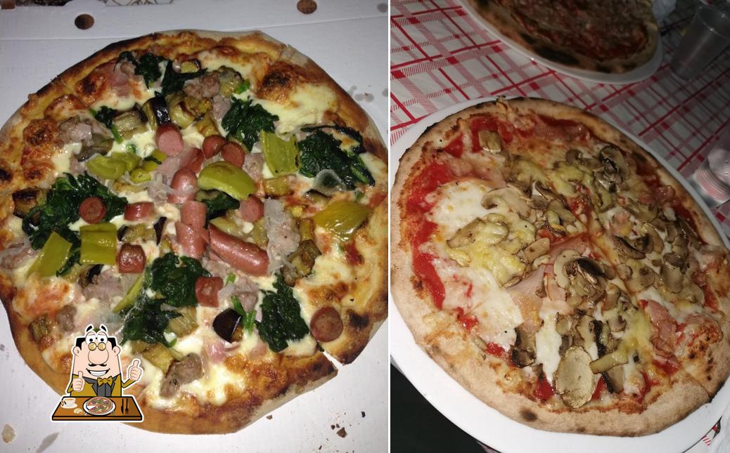 A Pizzeria Peter Pan, puoi provare una bella pizza
