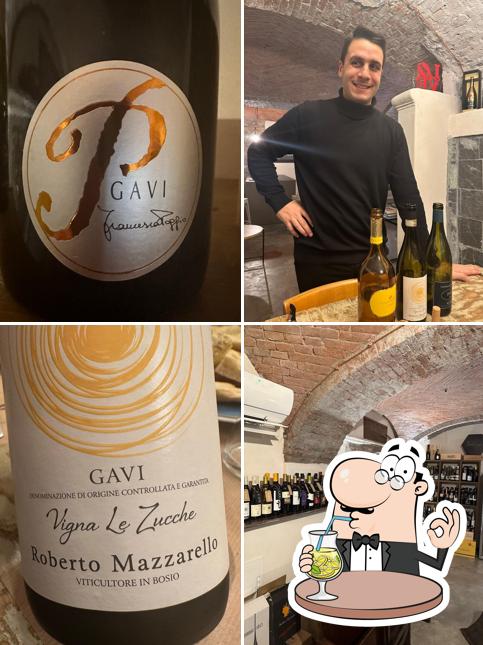 Prenditi un drink dal menu
