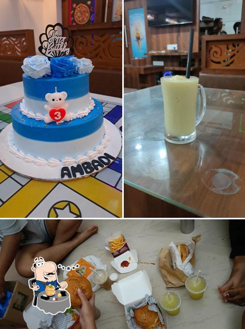 Meals at BAKE MAGIC LIVE BAKERY Periya