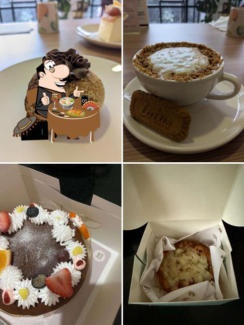 Meals at Table for Tous
