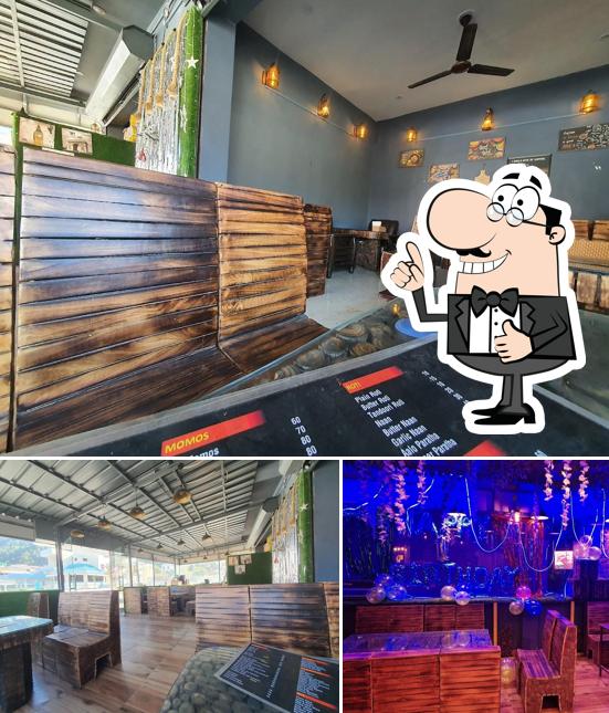 Turtle restaurant photo