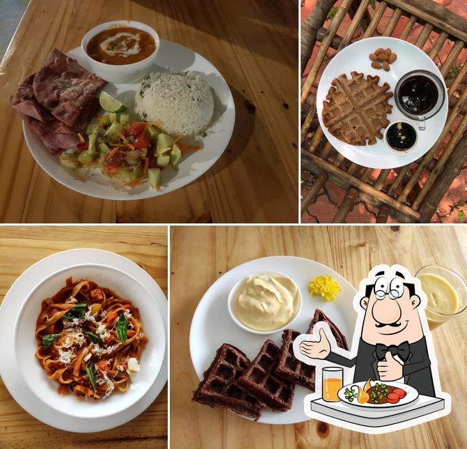 Food at Yogi's