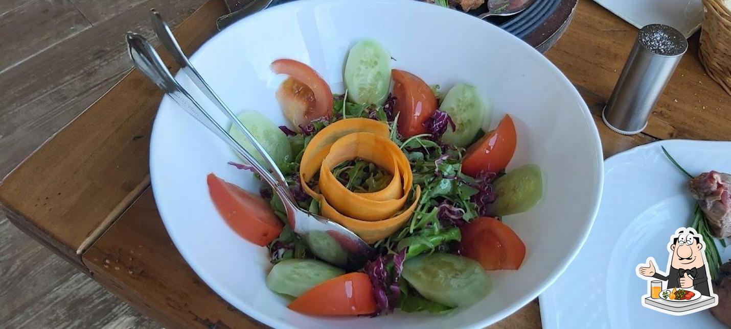 Platti al Trattoria Toscana Sant'Ilario