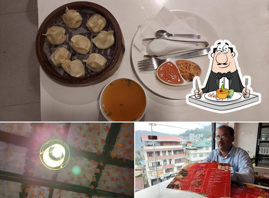 Meals at Shuffle Momos