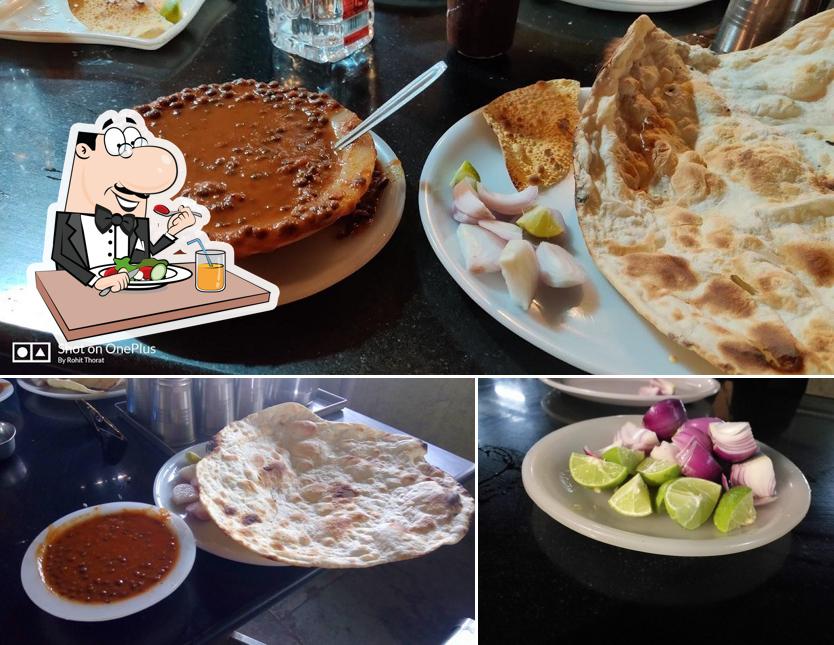 Food at M K DHABA