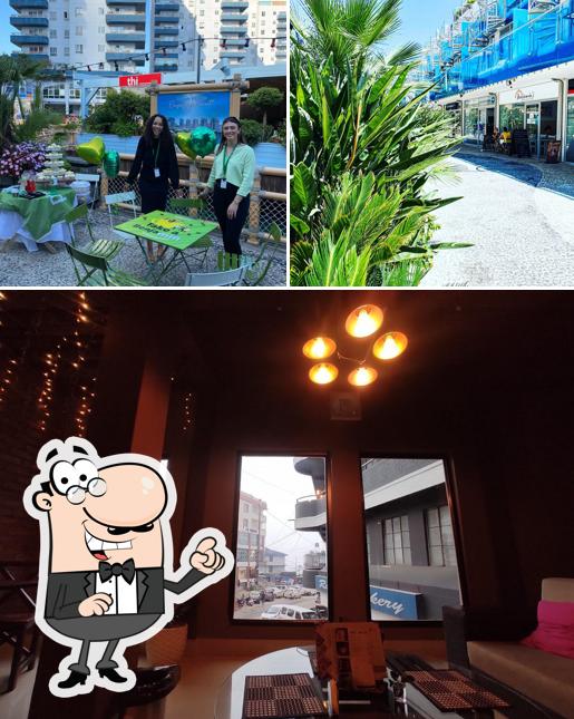 Take a seat at one of the tables at Benjamins