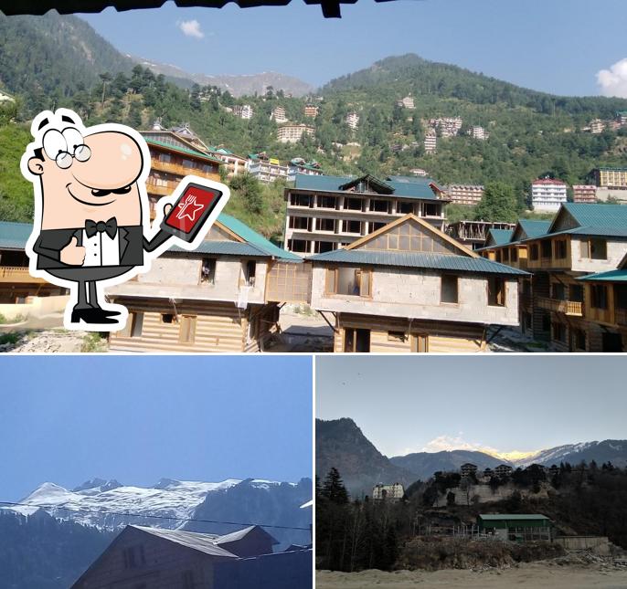 Enjoy the view at the outside area of Hotel Manali Queen, Manali