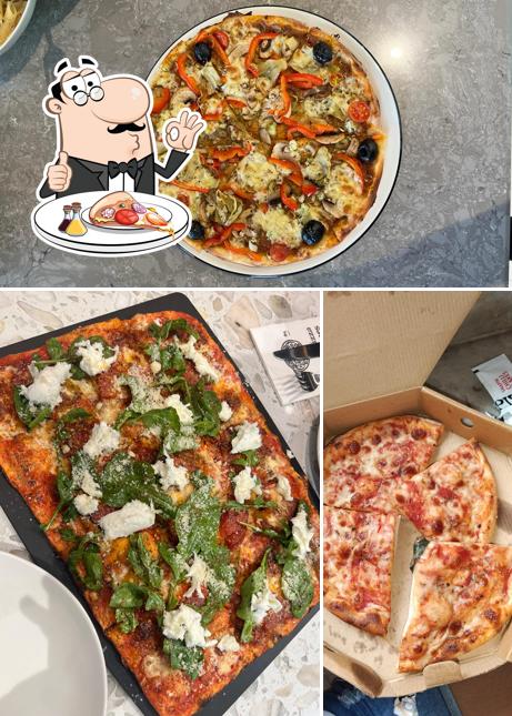 Pick pizza at PizzaExpress