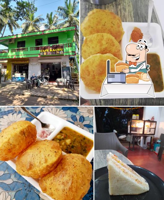 Garlic bread at Cafe Raghu