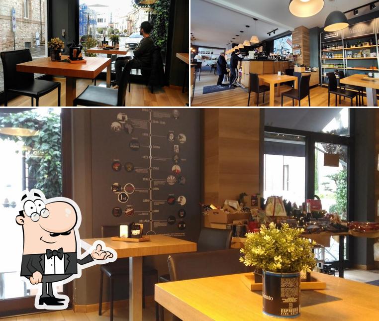 Gli interni di CAFFÈ VERGNANO 1882