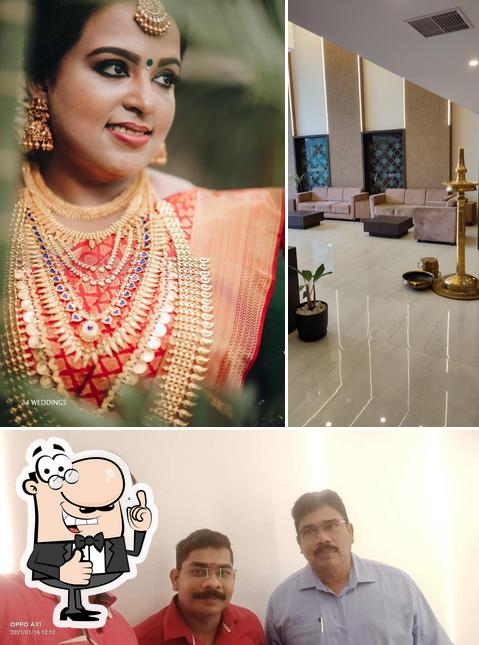 Savithri Hotel