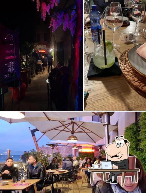 Gli interni di MOAI Sunset Restaurant