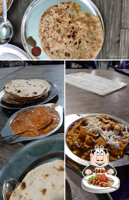 Food at Papa Dhaba