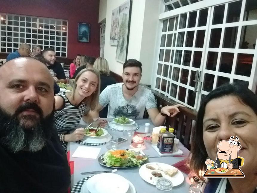 Platos en Restaurante Taunay