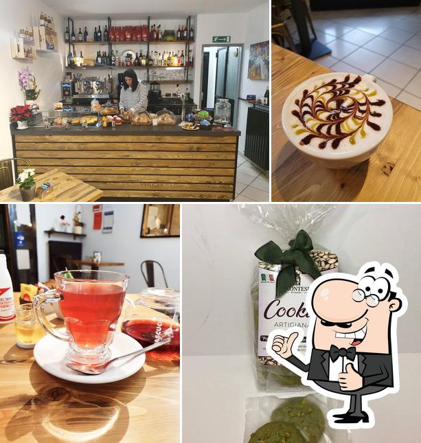 Vedi la foto di Bar Caffè La Tana Ponte Chiasso Vedi la foto di Bar Caffè La Tana Ponte Chiasso