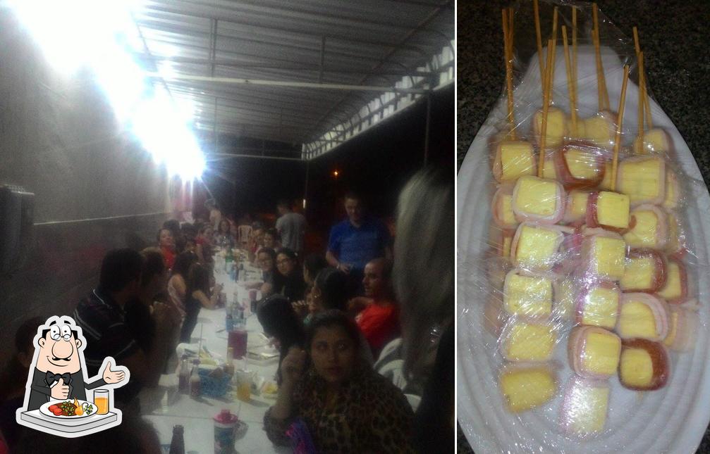 Comida em Espetinho da Calçada