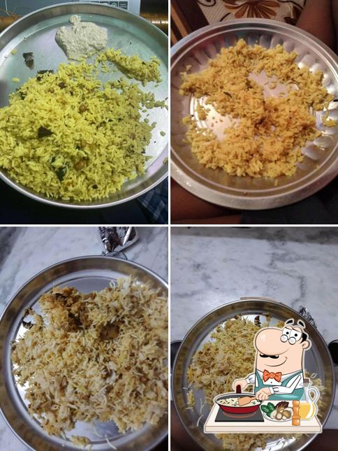 Fried rice at Hotel Sri Vijayalakshmi Bhavan