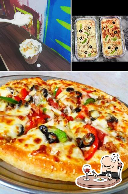 Meals at Viva La Pizza India
