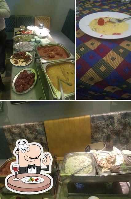 Food at 9 PM Bar