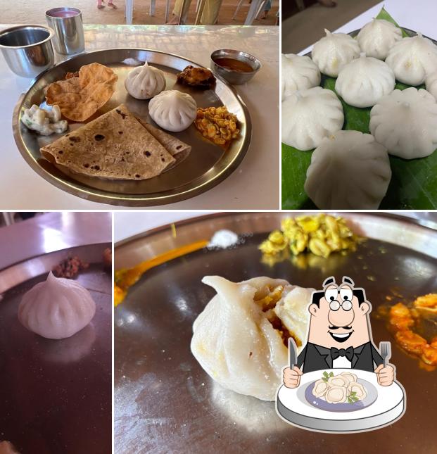 Dumplings at Kelkar Khanawal