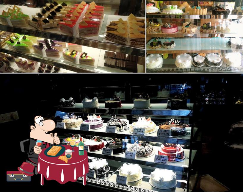 Kings Bakes & Grill - Karaikudi provides a range of sweet dishes