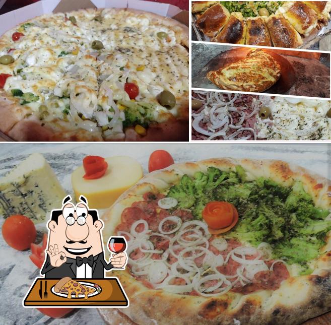 Escolha diversos tipos de pizza