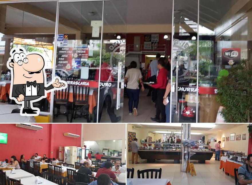 Sente em uma das mesas no Churrascaria Boi D'Ouro - Duque Belém