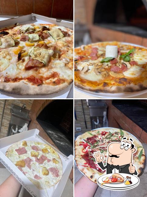 Prenditi una pizza a Pizzeria La Fenice