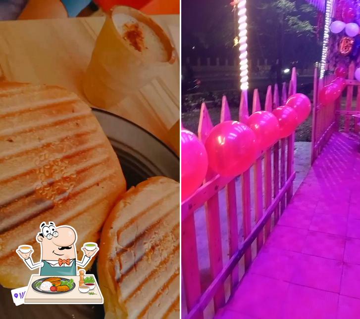 Food at Moody Cup Cafe & Restro