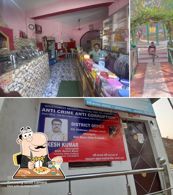 Food at Sri Bhojnalaya