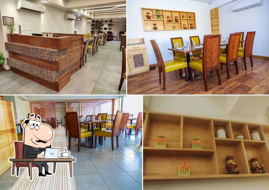 Santrupti Veg Restaurant & Banquet Hall