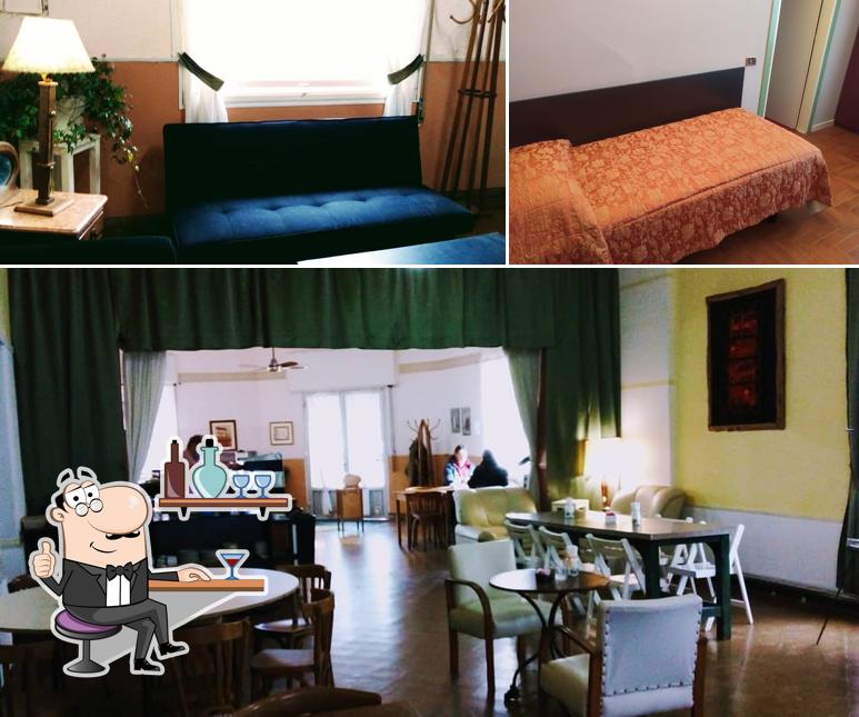 Dai un'occhiata agli interni di Hotel Espana