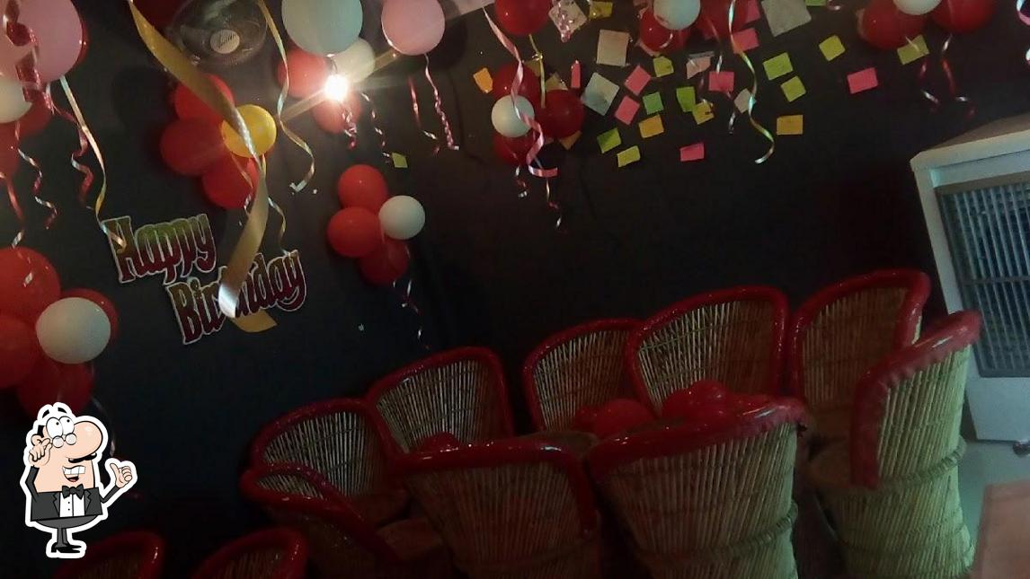 The interior of RAVCAPT CAFE The interior of RAVCAPT CAFE